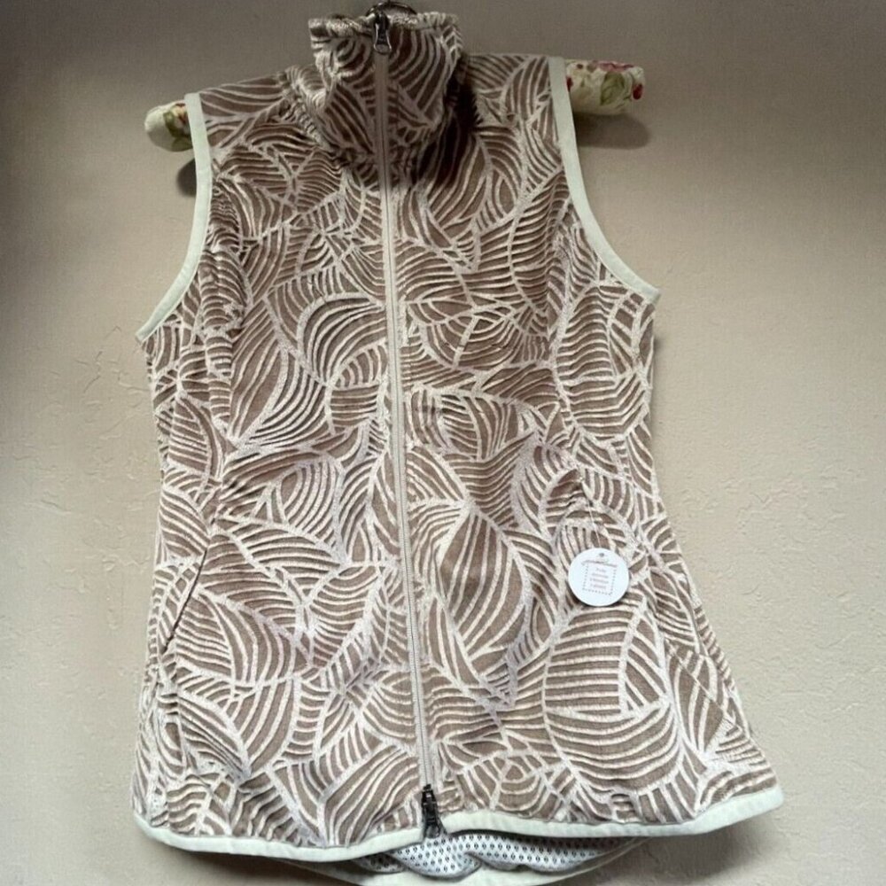 New Royal Robbins Women Size Medium Beige/Tan Faux Fur Zip-Up Textured Leaf Vest